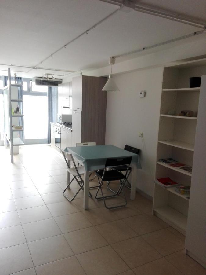 Fiore Di Loto Apartment มาเตรา ภายนอก รูปภาพ